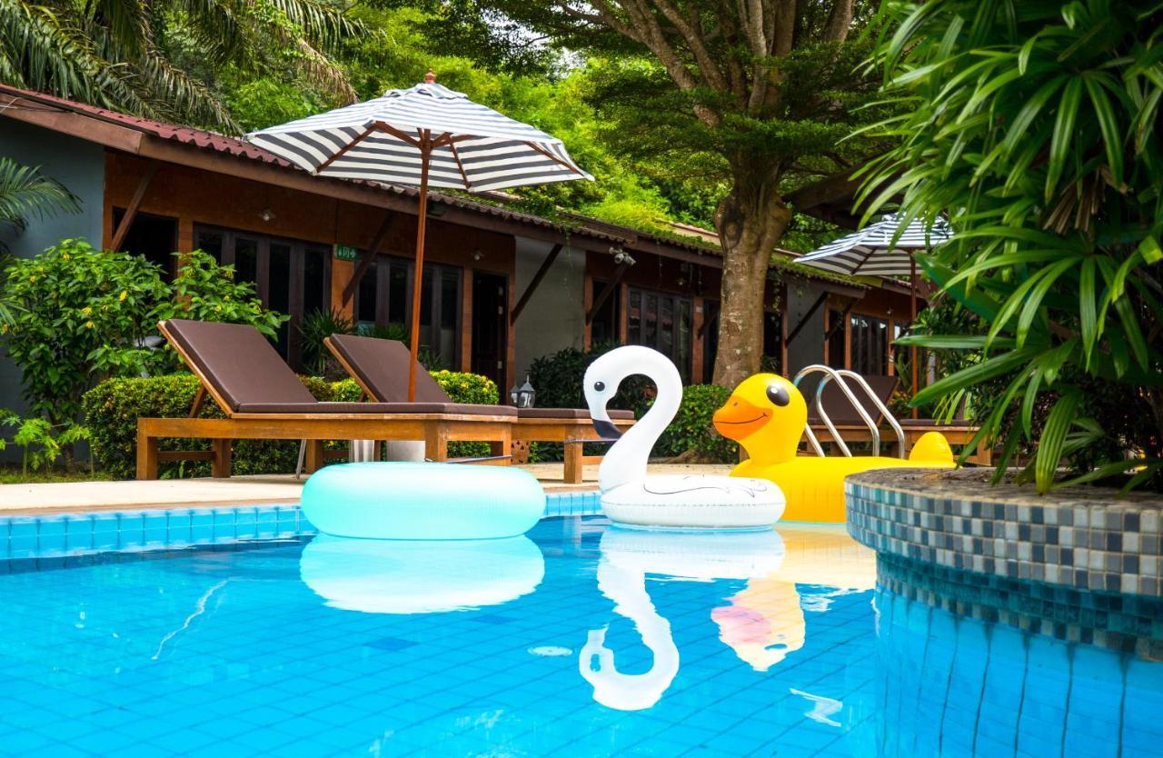Phuket Siam Villas Chalong Eksteriør bilde